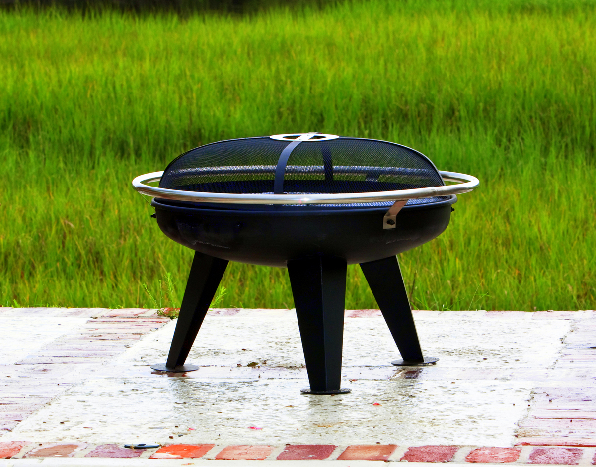 25'' Colony Steel Outdoor Fire Pit