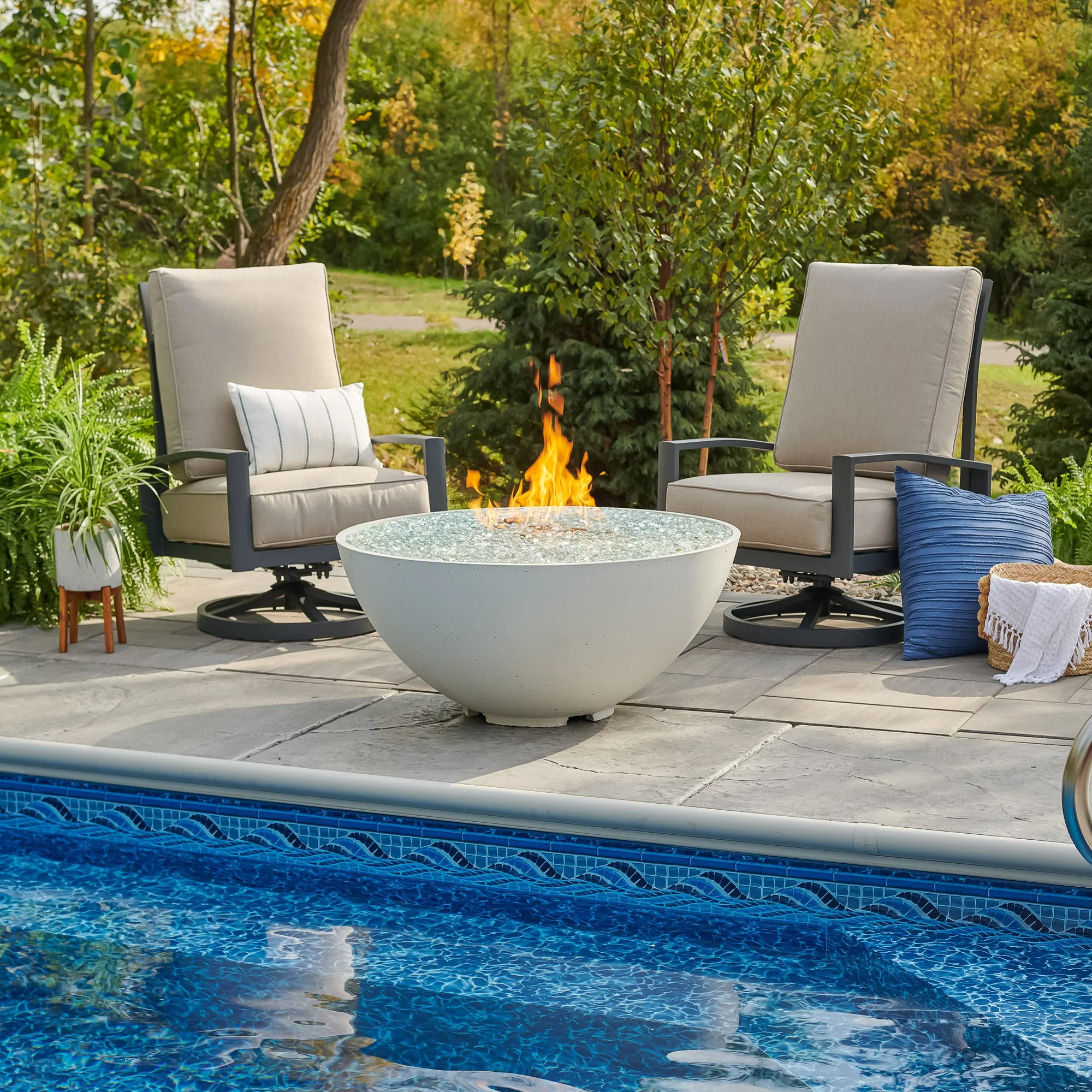 42" White Cove Edge Round Gas Fire Pit Bowl with Direct Spark Ignition (LP)